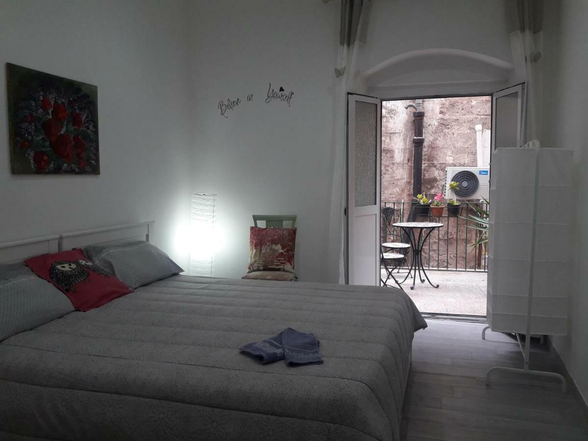 Hotel Al Molo Sant'Eligio Taranto Exterior foto